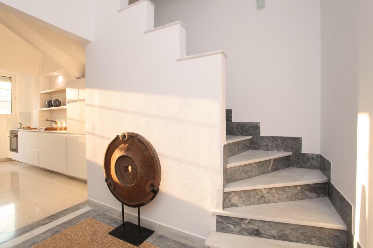 Plaka Two-Storey Penhouse With Acropolis Views Pl6 Athens Exterior photo
